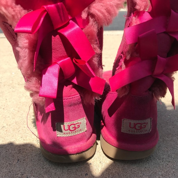 pink classic uggs pink classic uggs